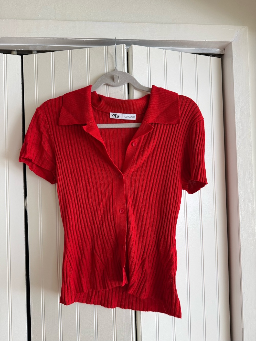 Zara Bright Red Ribbed Button-Front Short Sleeve Shirt